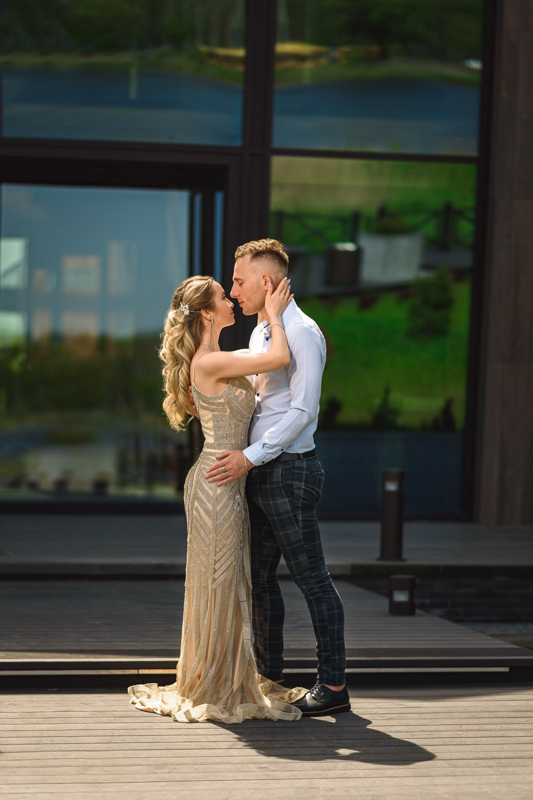 Фотосессиия для пары влюбленных. Компания и фотошкола по созданию контента в Москве