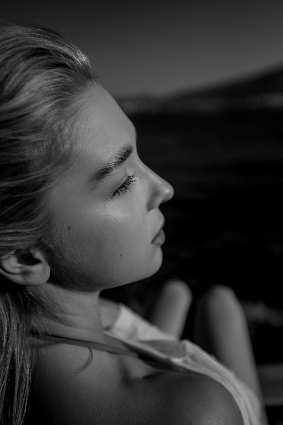 Индивидуальная фотосессия Анастасия на пляже Метрополь — фотограф Жанна Шестопалова