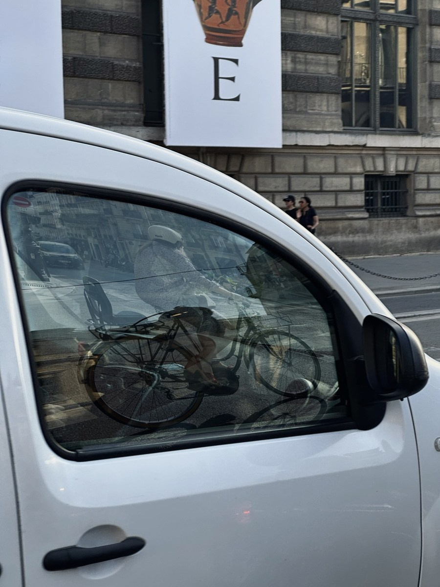 Paris. Фотограф в Москве