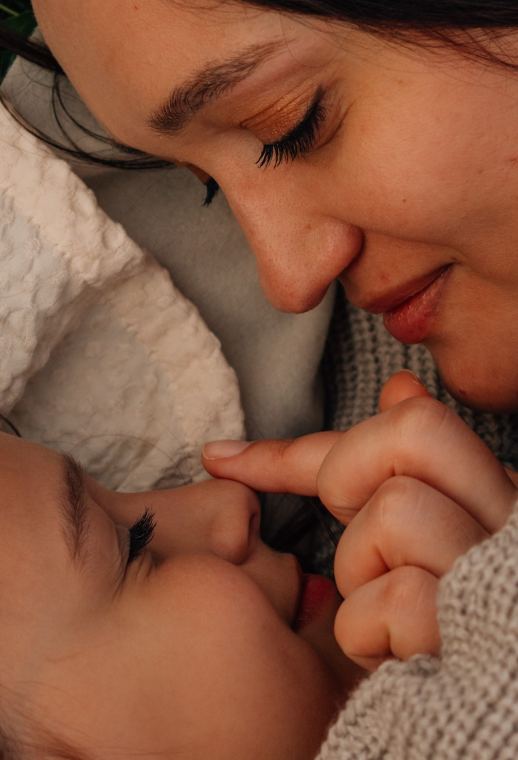 Анна, Марчелло, Настенька и Влада в поле. Фотограф Москва Светлана Кирюшина