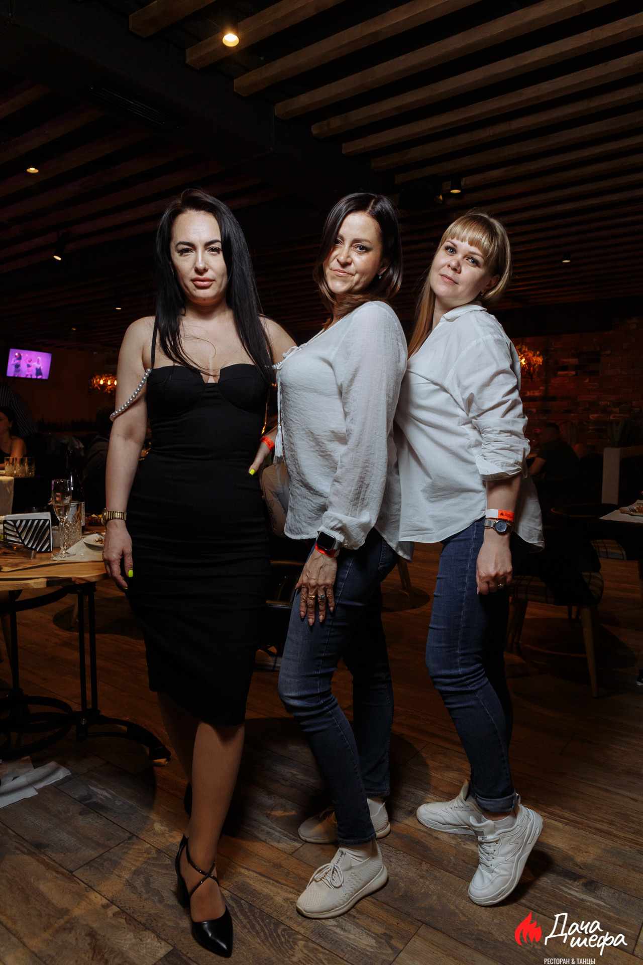 День рождения Дачи шефа, хедлайнер: группа Пропаганда. Событийный фотограф Максим Бескоровайновнов