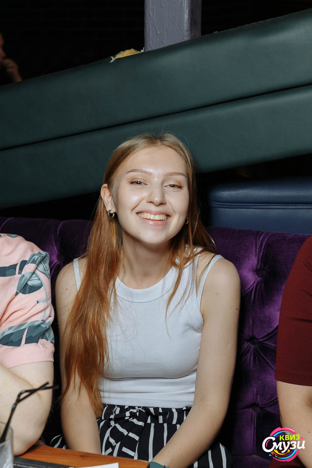 Квиз Смузи, игра Угадай мелодию: 150 русских хитов. Событийный фотограф Максим Бескоровайновнов