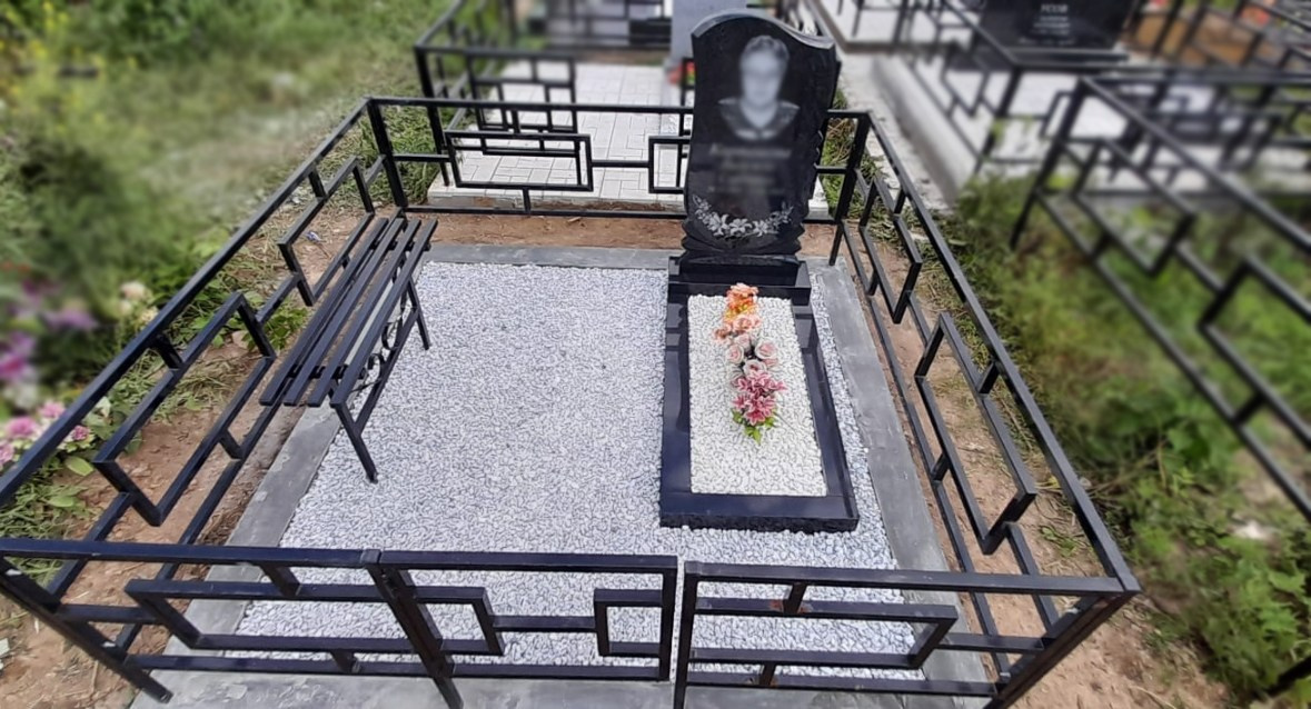 Наши работы. Памятники в Москве и Московской области