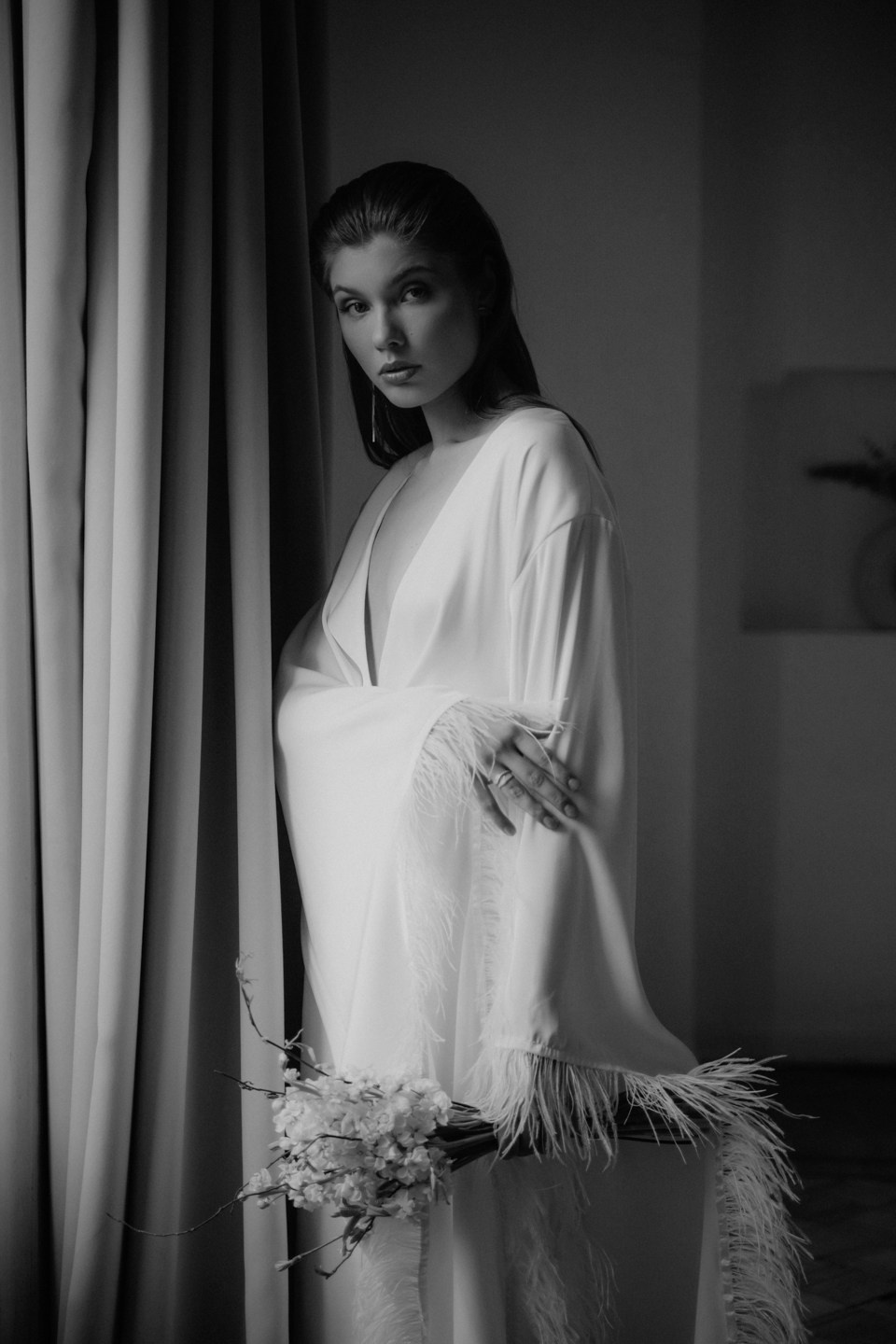 За окном питерские крыши. Свадебный фотограф в Белгороде Антон Каменев