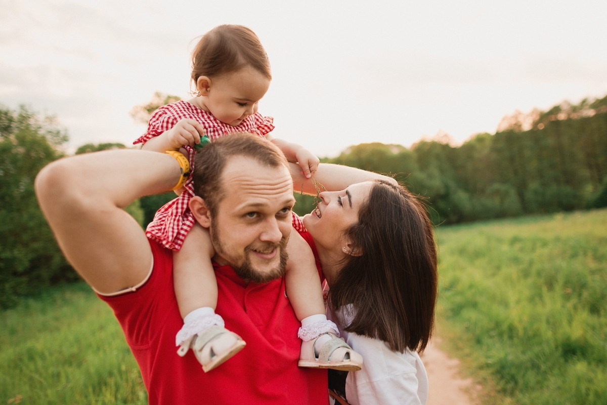 АНЯ+САША=ВАСИЛИСА. Семейный фотограф новорождённых в Серпухове Юлия Новикова +79637785957