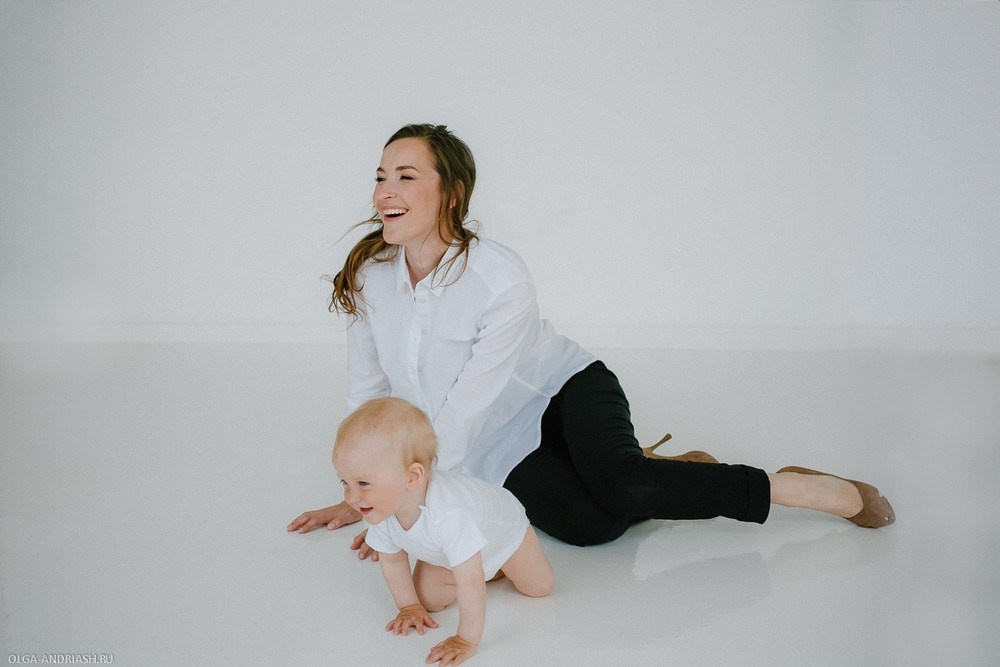 Семейная в студии. Семейный, портретный и свадебный фотограф в Санкт-Петербурге и Москве