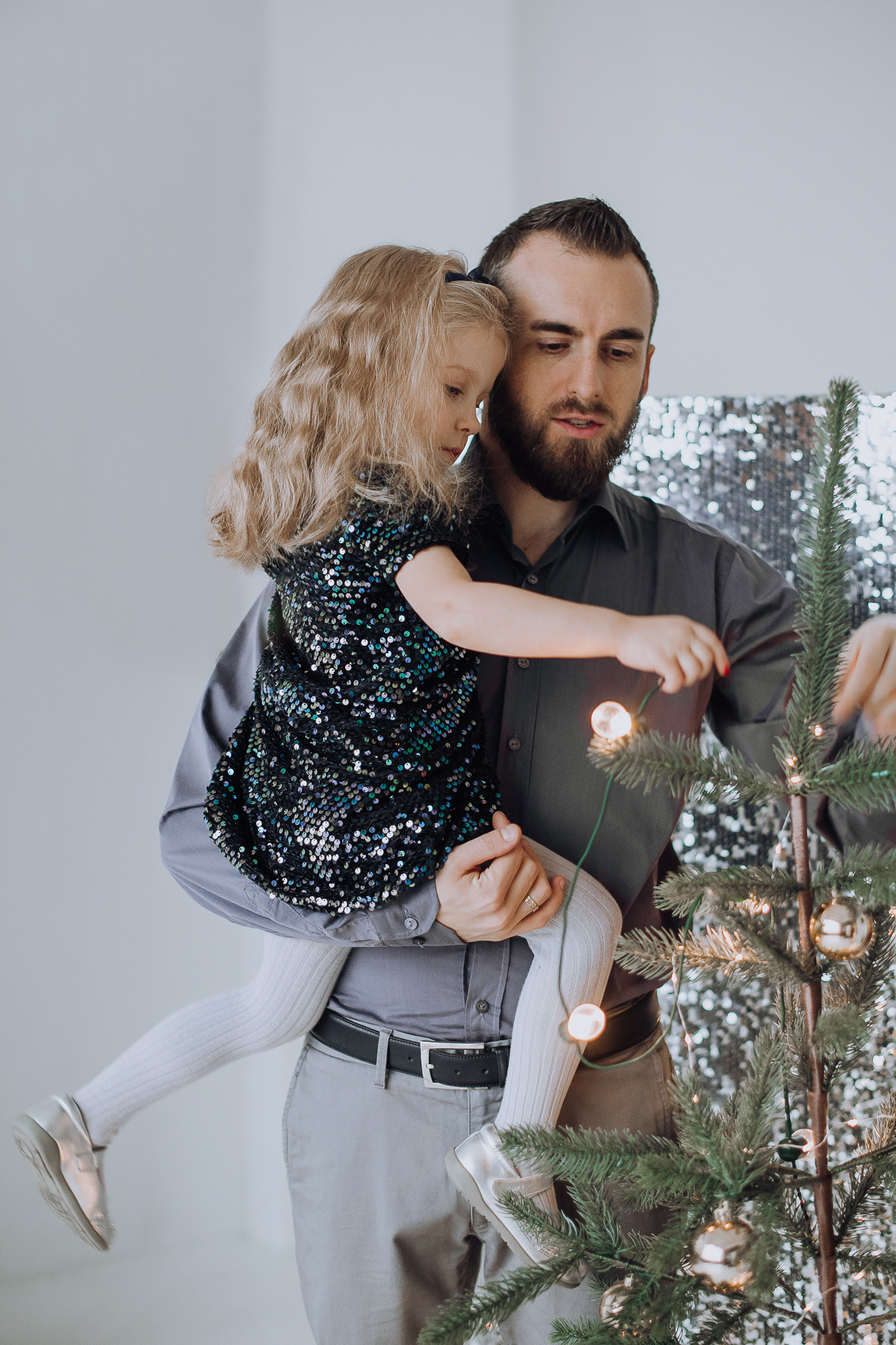 Happy Family_Оля, Денис, Ева и Кира. Свадебный и семейный фотограф в Минске Яна Новак