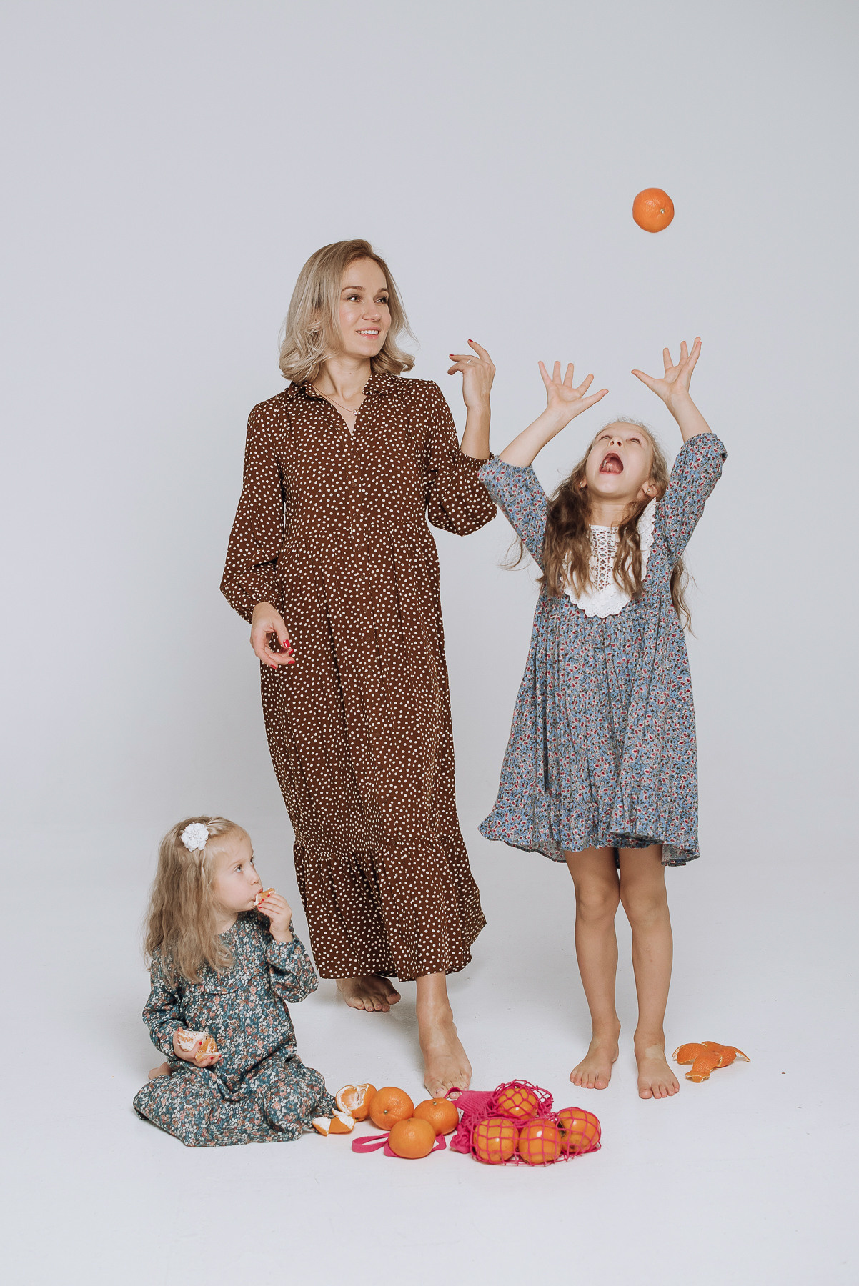 Happy Family_Оля, Денис, Ева и Кира. Свадебный и семейный фотограф в Минске Яна Новак