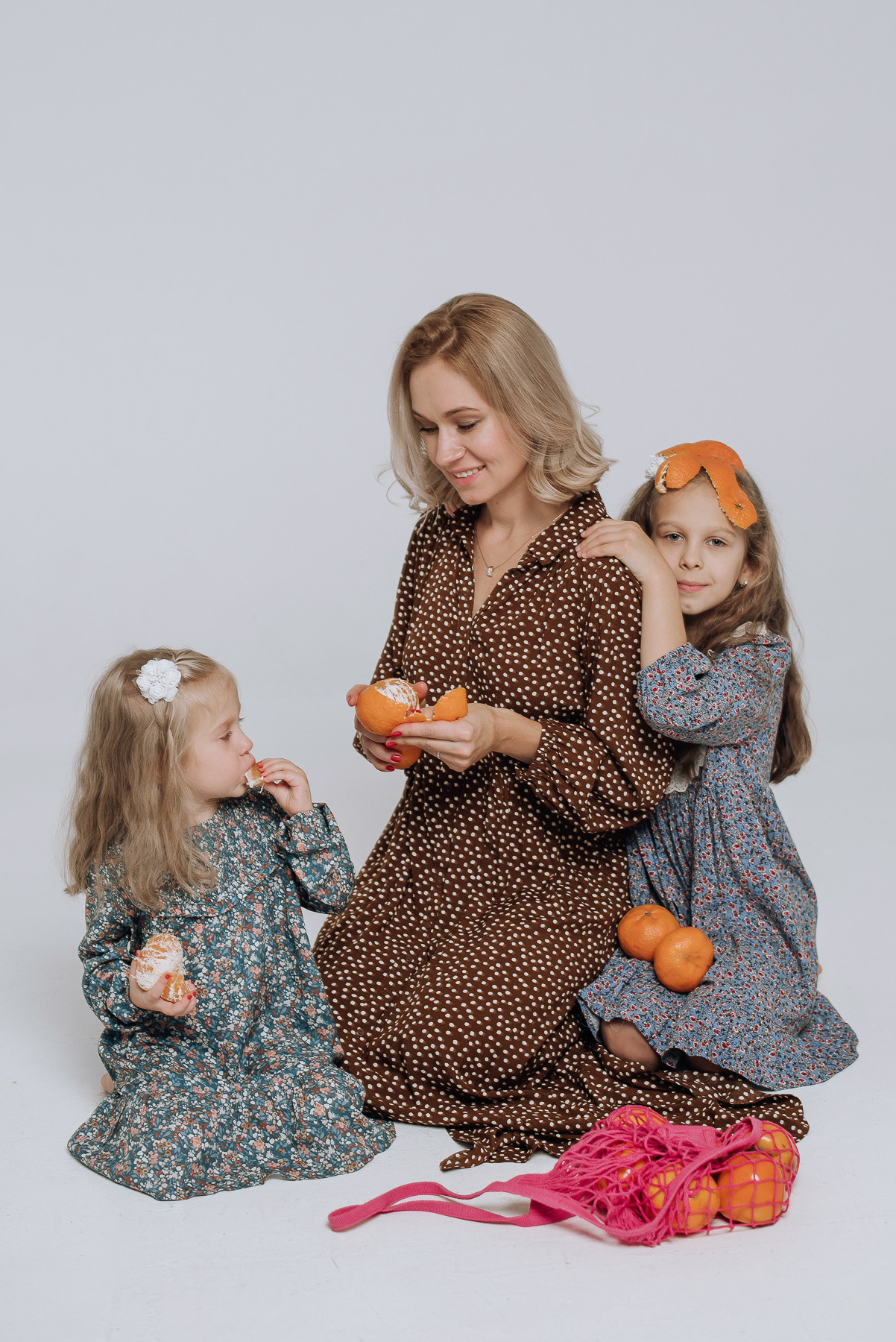 Happy Family_Оля, Денис, Ева и Кира. Свадебный и семейный фотограф в Минске Яна Новак