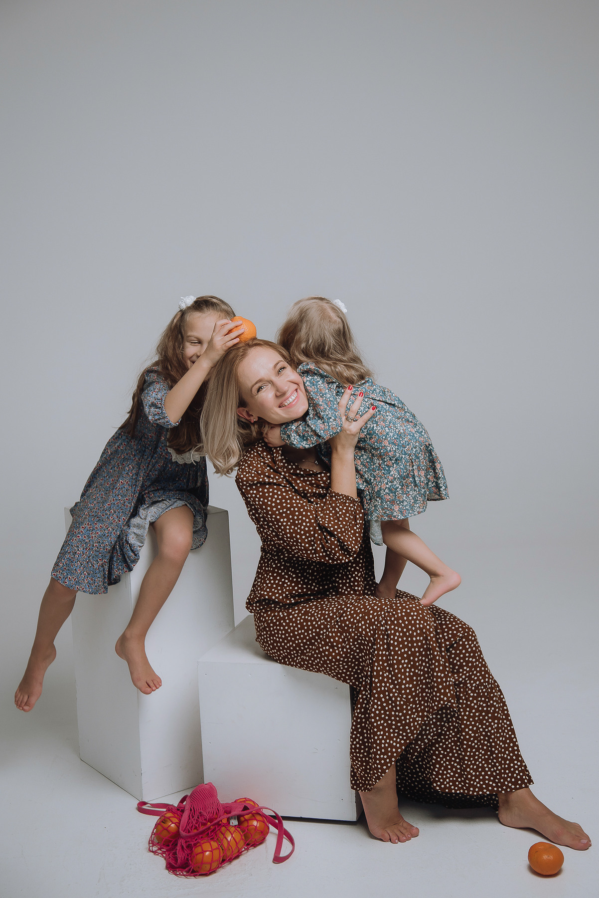 Happy Family_Оля, Денис, Ева и Кира. Свадебный и семейный фотограф в Минске Яна Новак