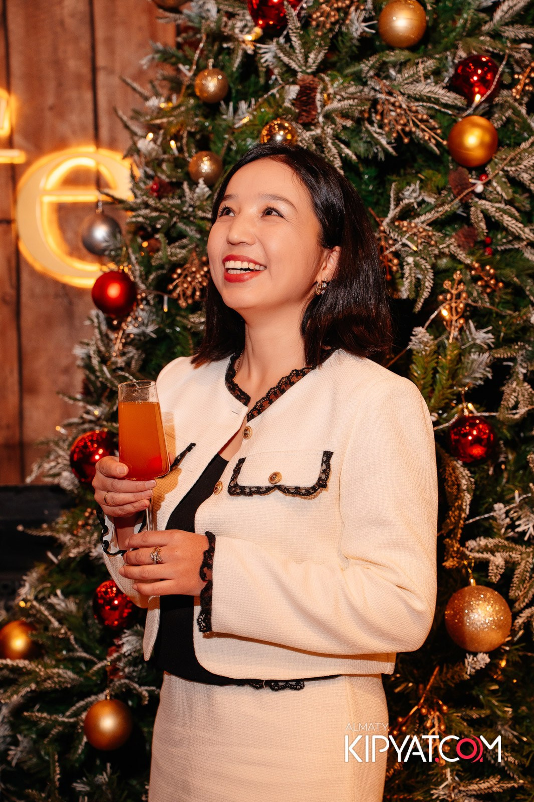 ZIYAFET MEAT HOUSE. КИПЯТКОМ АЛМАТЫ!