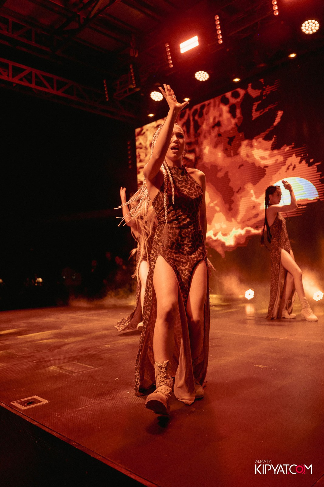 QUEEN. КИПЯТКОМ АЛМАТЫ!