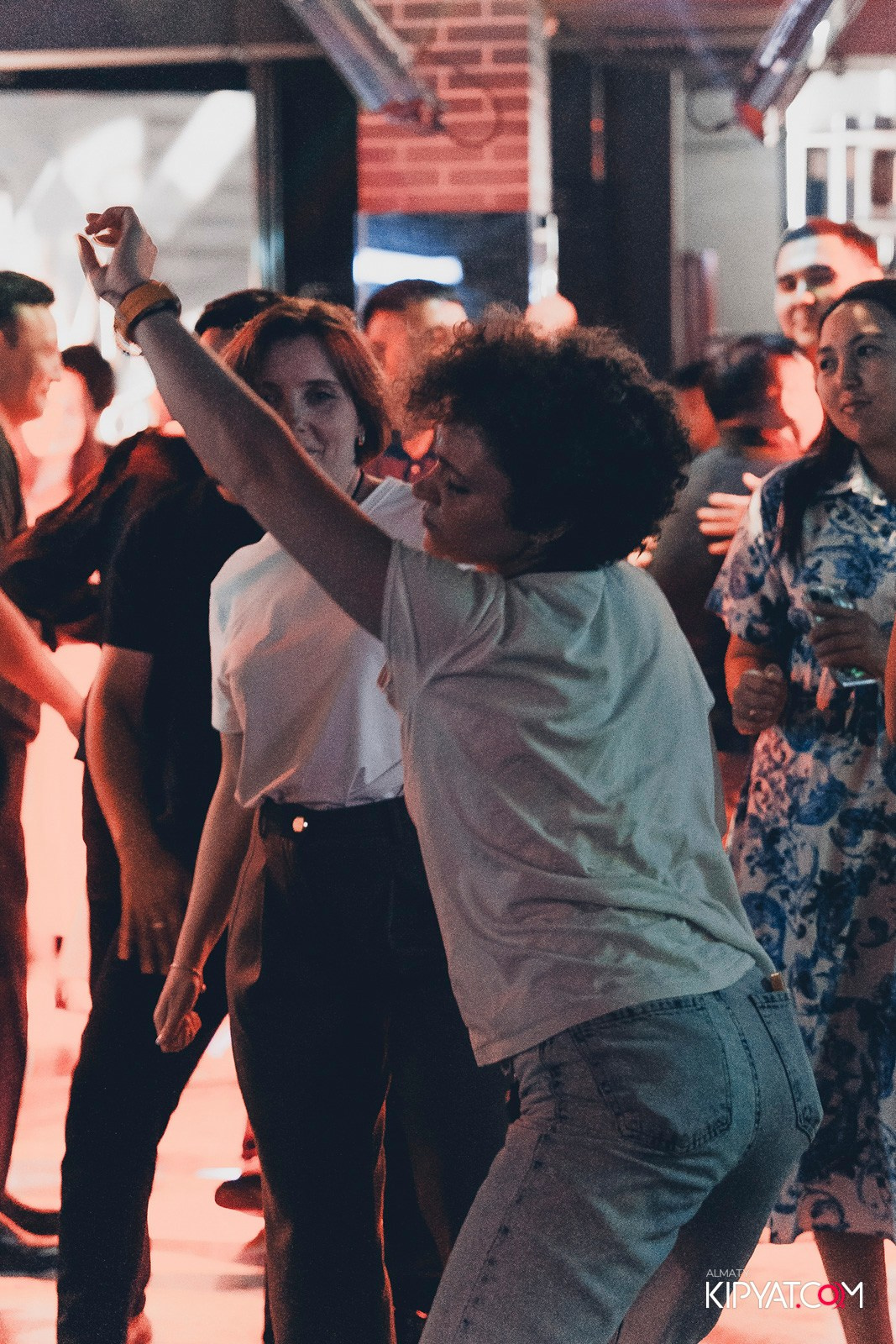 КАРАОКЕ DO RE MI. КИПЯТКОМ АЛМАТЫ!