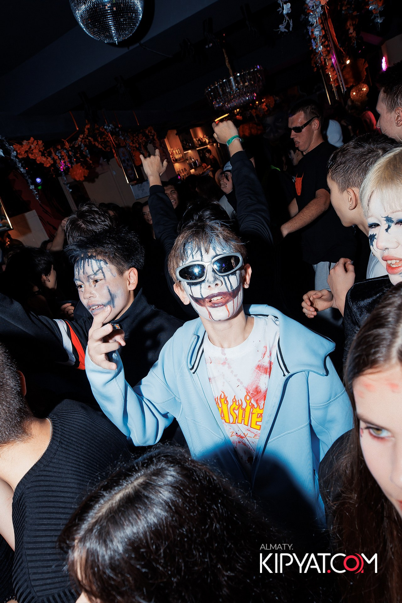 KRASNOFF PARTY ROCKY HORROR BAR. КИПЯТКОМ АЛМАТЫ!