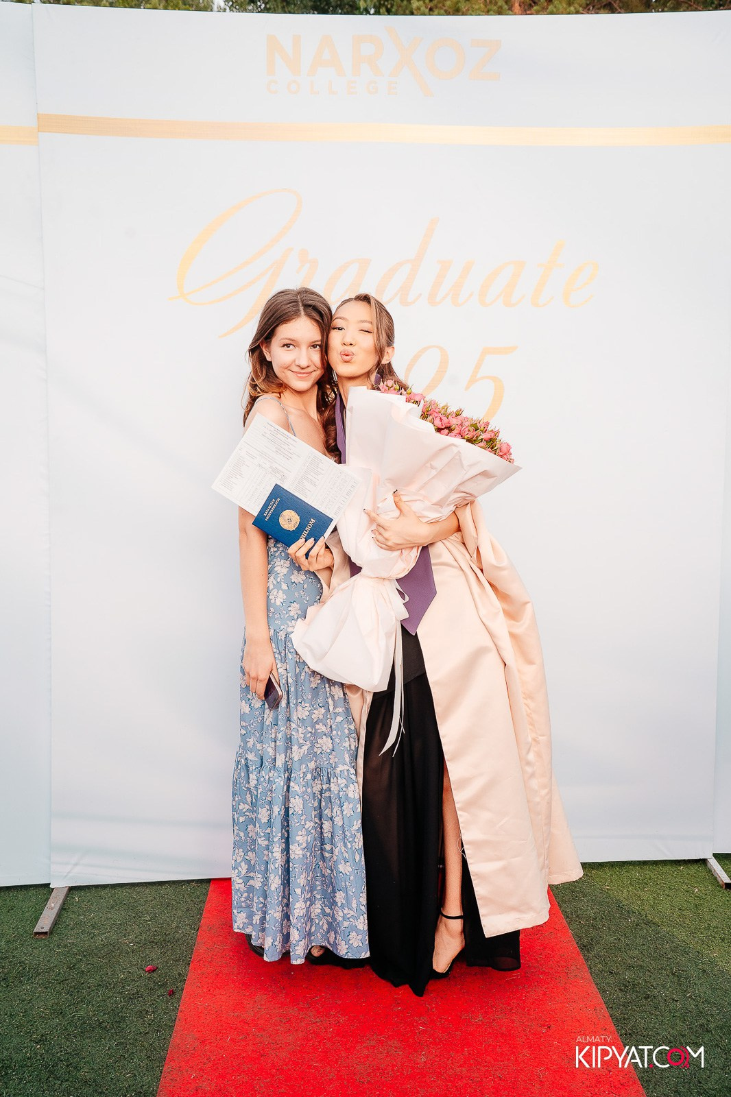ВРУЧЕНИЕ ДИПЛОМОВ — НАРХОЗ КОЛЛЕДЖ. Part 1. КИПЯТКОМ АЛМАТЫ!