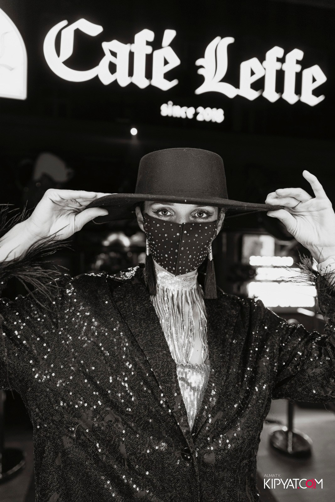 ОФИЦИАЛЬНОЕ ОТКРЫТИЕ CAFE LEFFE. КИПЯТКОМ АЛМАТЫ!