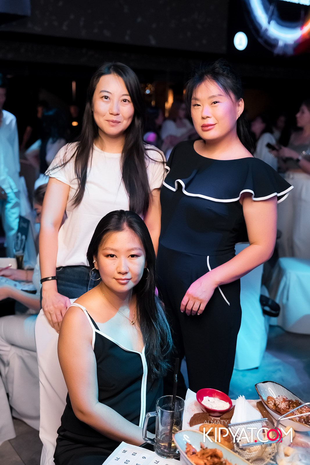 МУЗЫКАЛЬНОЕ ЛОТО В HIT RETRO. КИПЯТКОМ АЛМАТЫ!