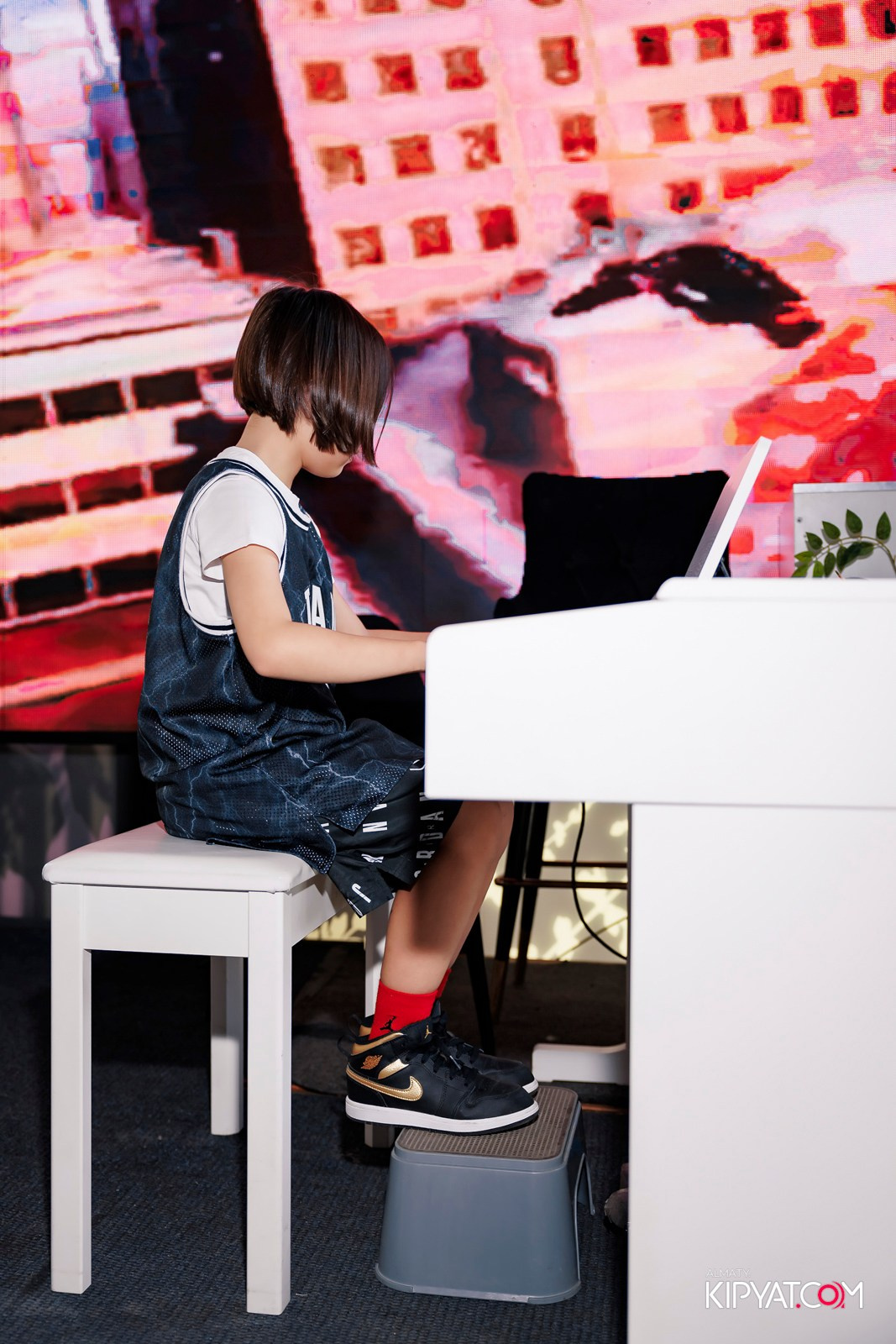 ОТЧЕТНЫЙ КОНЦЕРТ СТУДИИ «SUNPIANO». КИПЯТКОМ АЛМАТЫ!