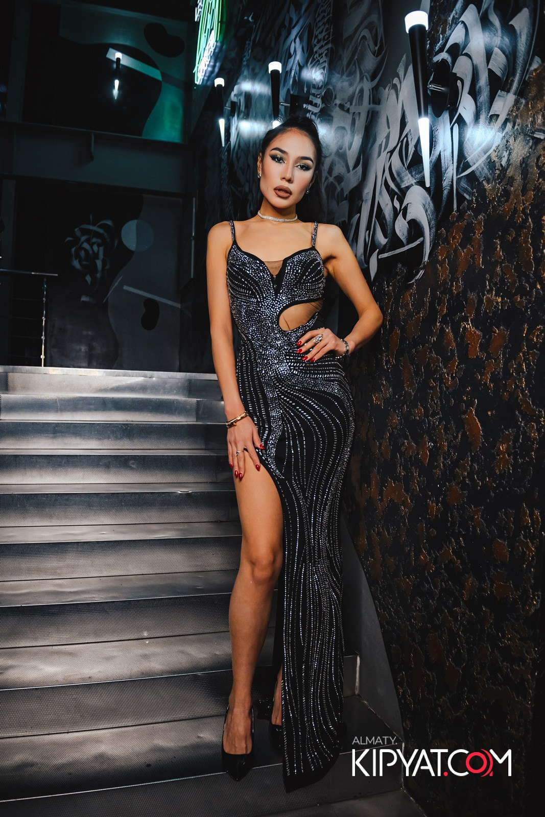 ДОРОГАЯ, Я НЕ ПИЛ. КИПЯТКОМ АЛМАТЫ!