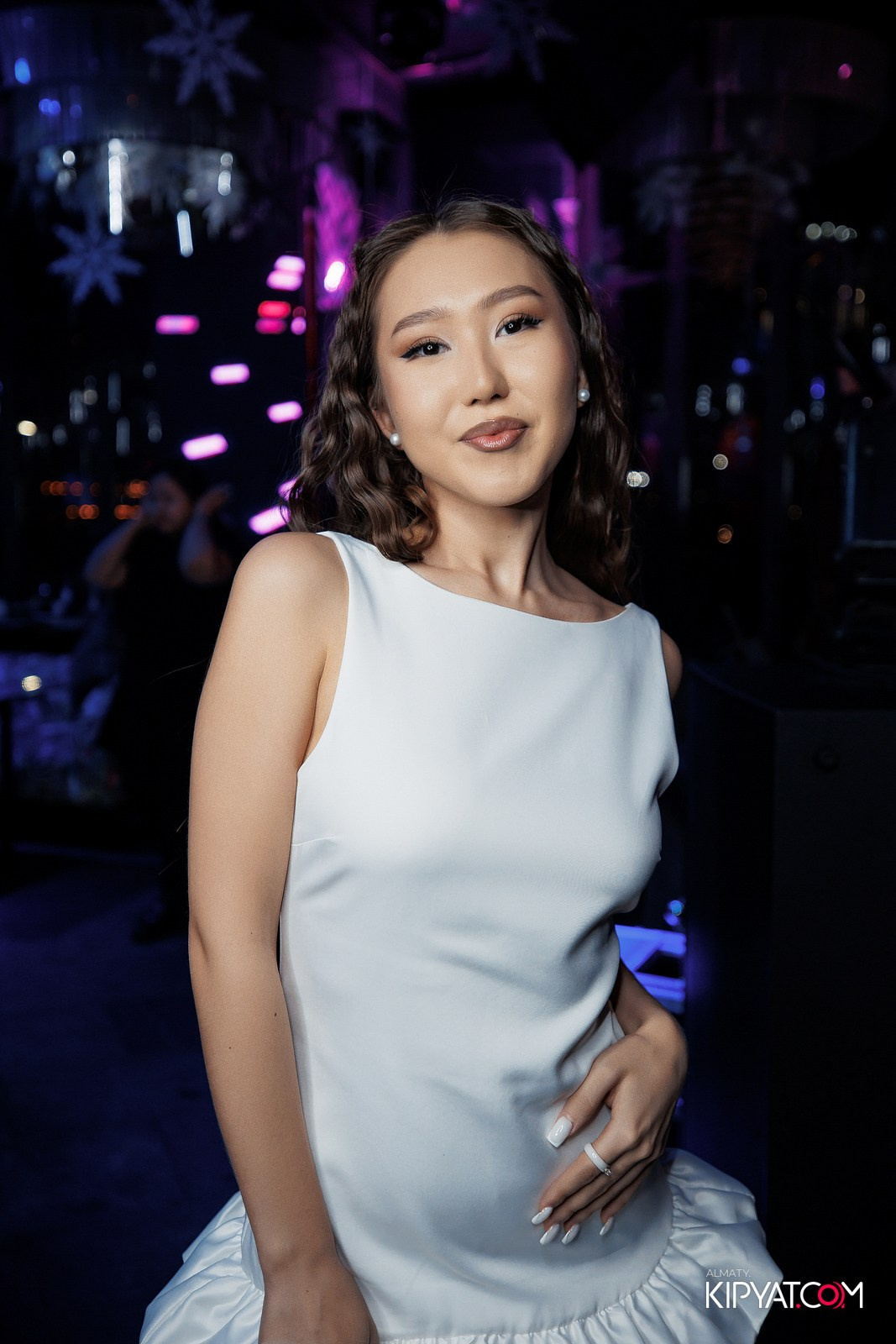 FRIENDS BAR & TERRACE. КИПЯТКОМ АЛМАТЫ!