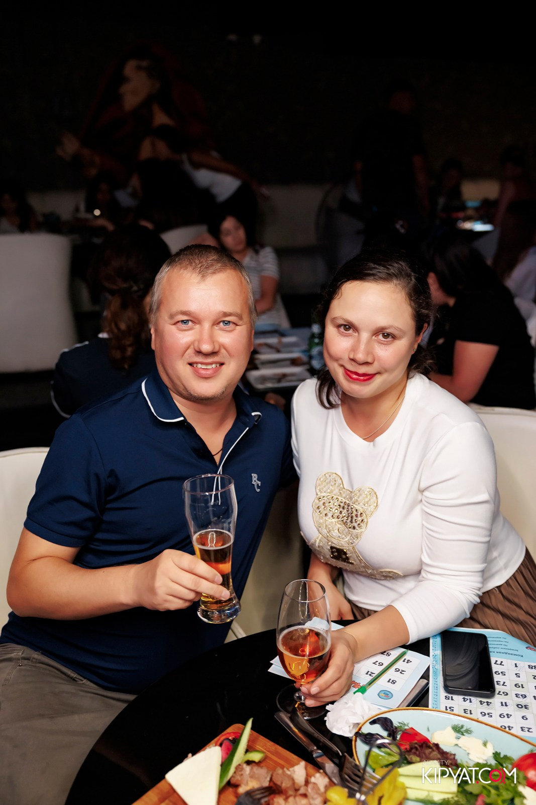 МУЗЫКАЛЬНОЕ ЛОТО В HIT RETRO. КИПЯТКОМ АЛМАТЫ!