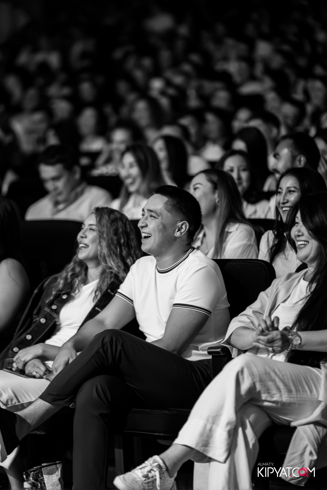 STAND UP КОНЦЕРТ АЛЕКСАНДА МЕРКУЛЬ. КИПЯТКОМ АЛМАТЫ!