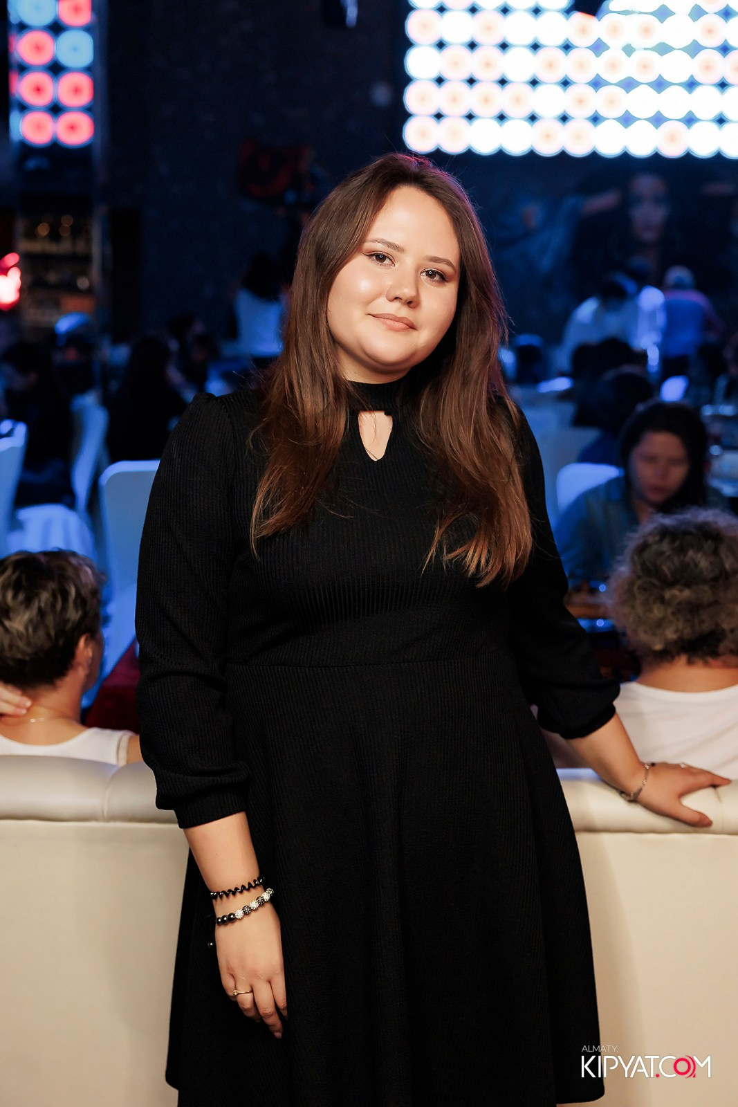 МУЗЫКАЛЬНОЕ ЛОТО В HIT RETRO. КИПЯТКОМ АЛМАТЫ!