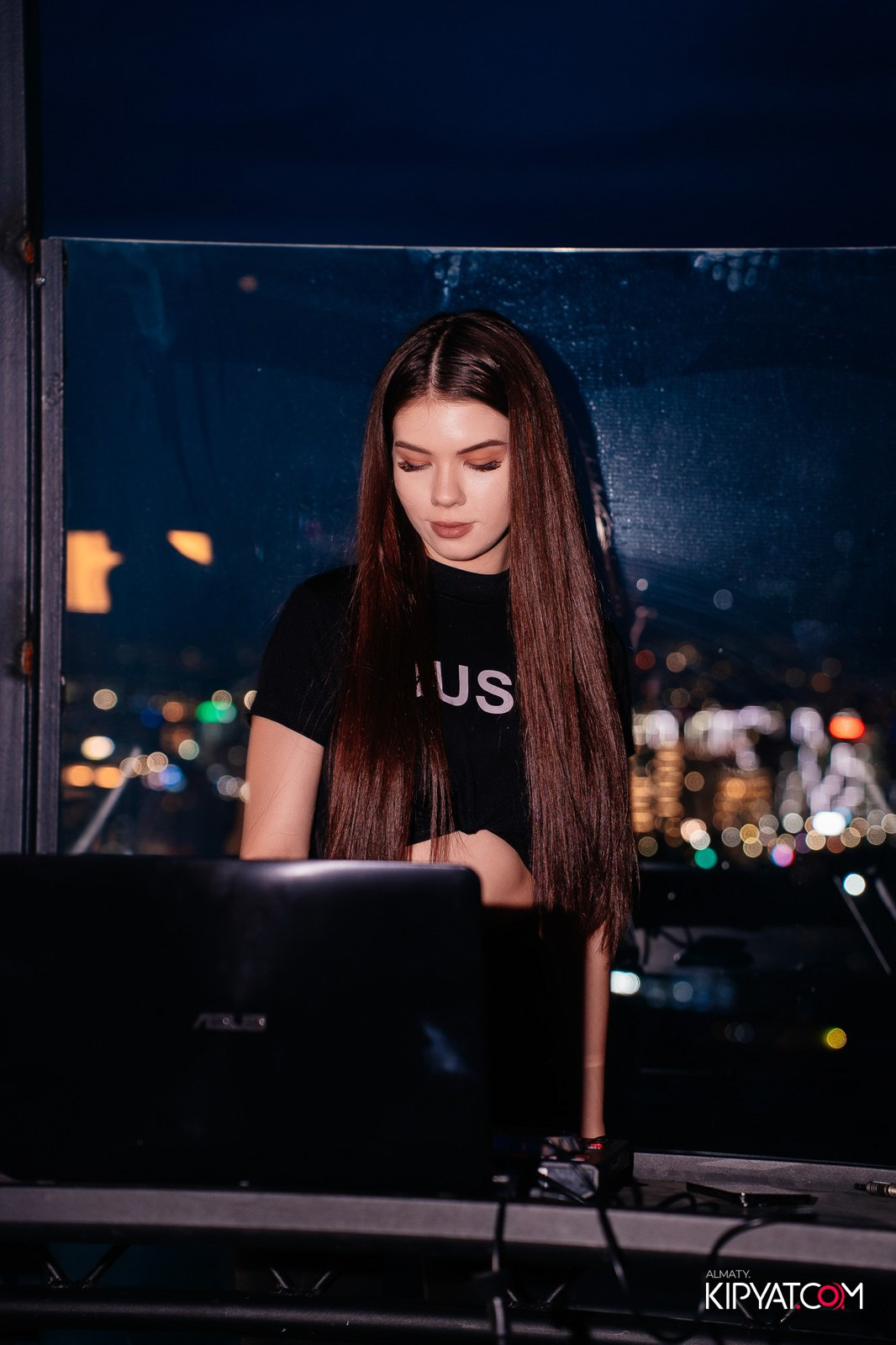 SUNQAR DJ ANNDI. КИПЯТКОМ АЛМАТЫ!