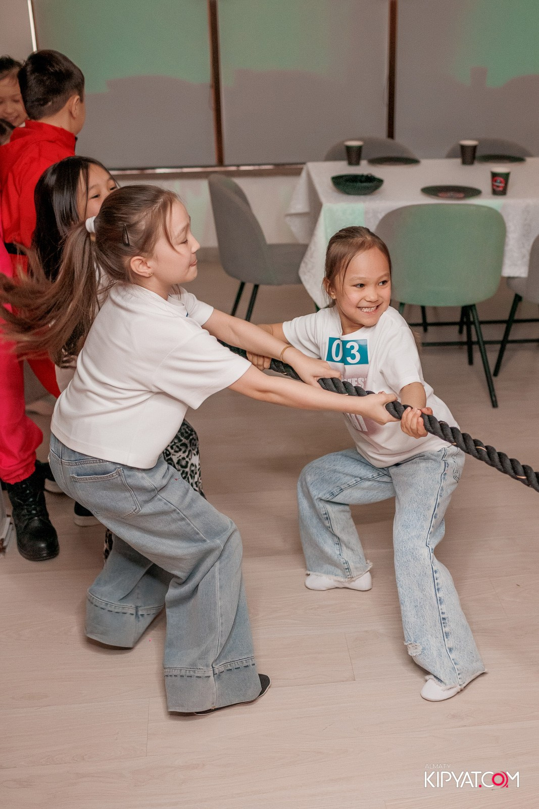 КВЕСТ-ШОУ ALAROVICH / ИГРА В КАЛЬМАРА. КИПЯТКОМ АЛМАТЫ!