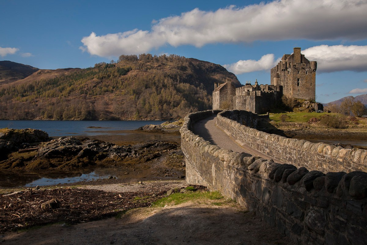 Шотландия, замок Eilean Donan. Фотограф Василий Буланов