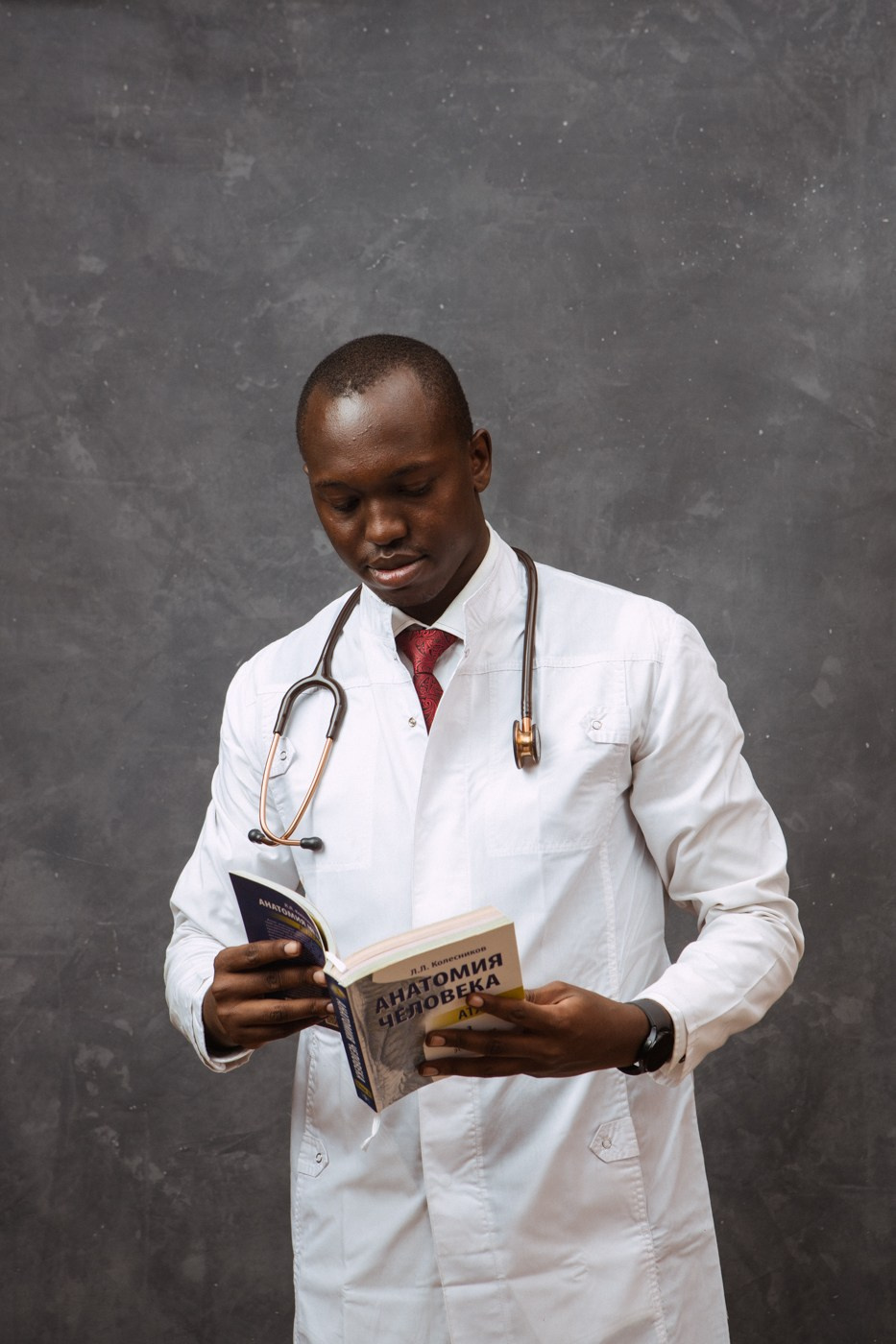 Съемка для выпускников медицинского университета. Фотографы в городе Волгограде — Людмила Агеева и Алексей Околелов