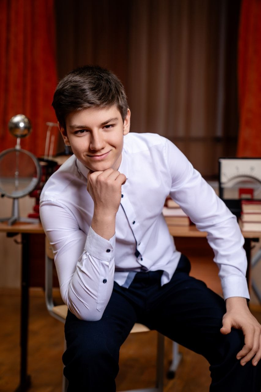 9 класс. Портретный фотограф в Москве Илья Корненков