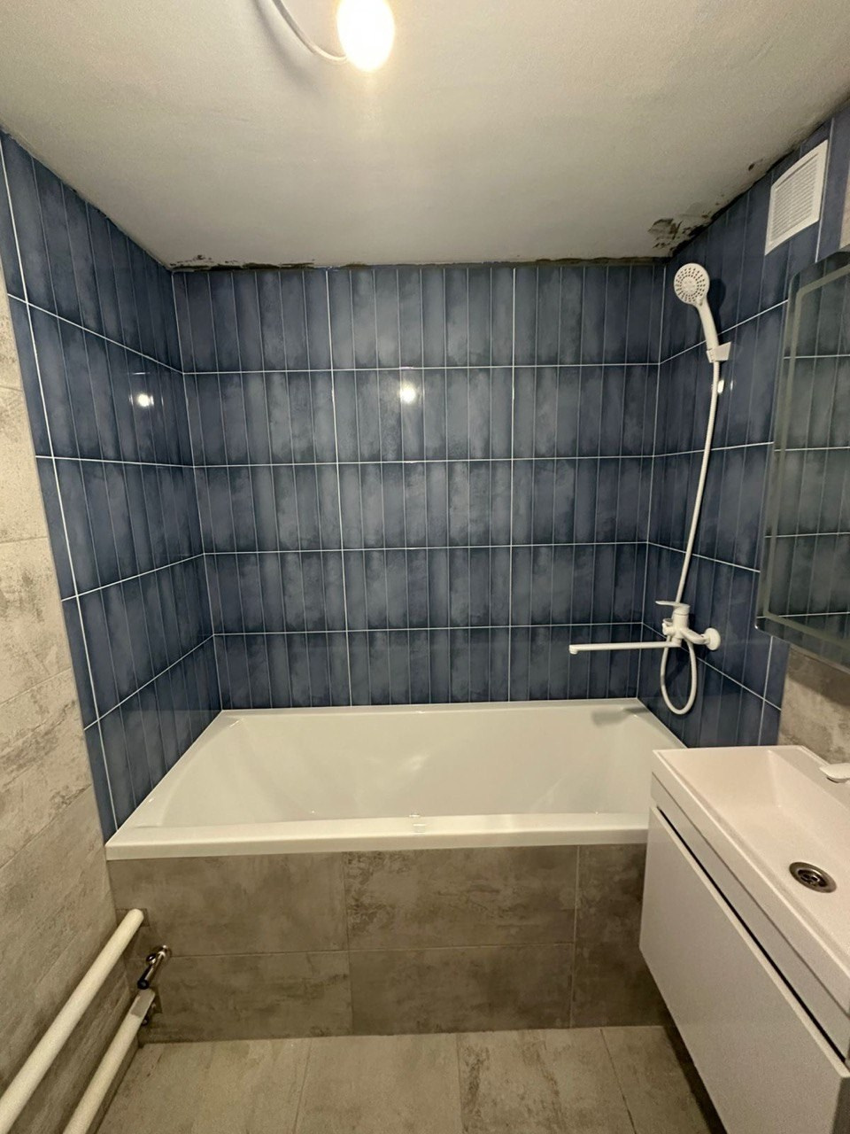 Ванная комната (ул. Четаева д. 46). Ремонт санузла, туалета, ванной под ключ в Казани. Укладка плитки