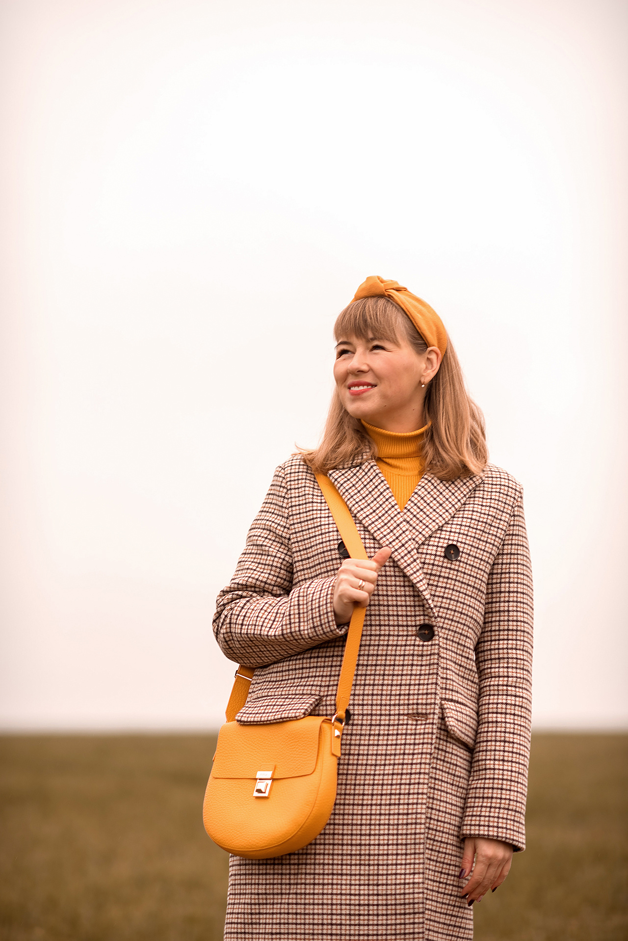 Осенняя фотосессия в стиле минимализм. Фотограф Юлия Кондратьева