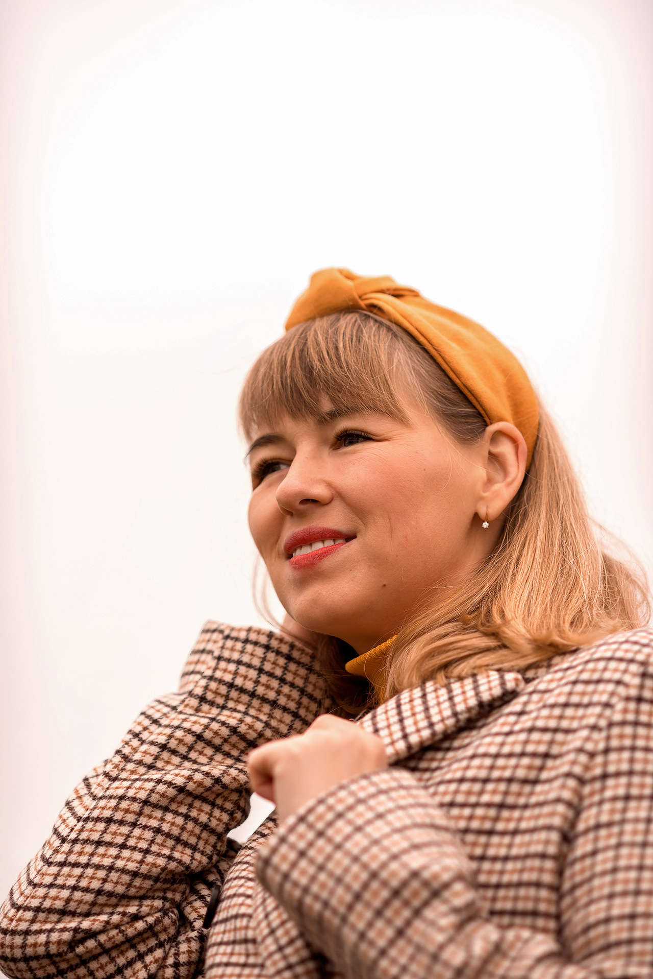 Осенняя фотосессия в стиле минимализм. Фотограф Юлия Кондратьева