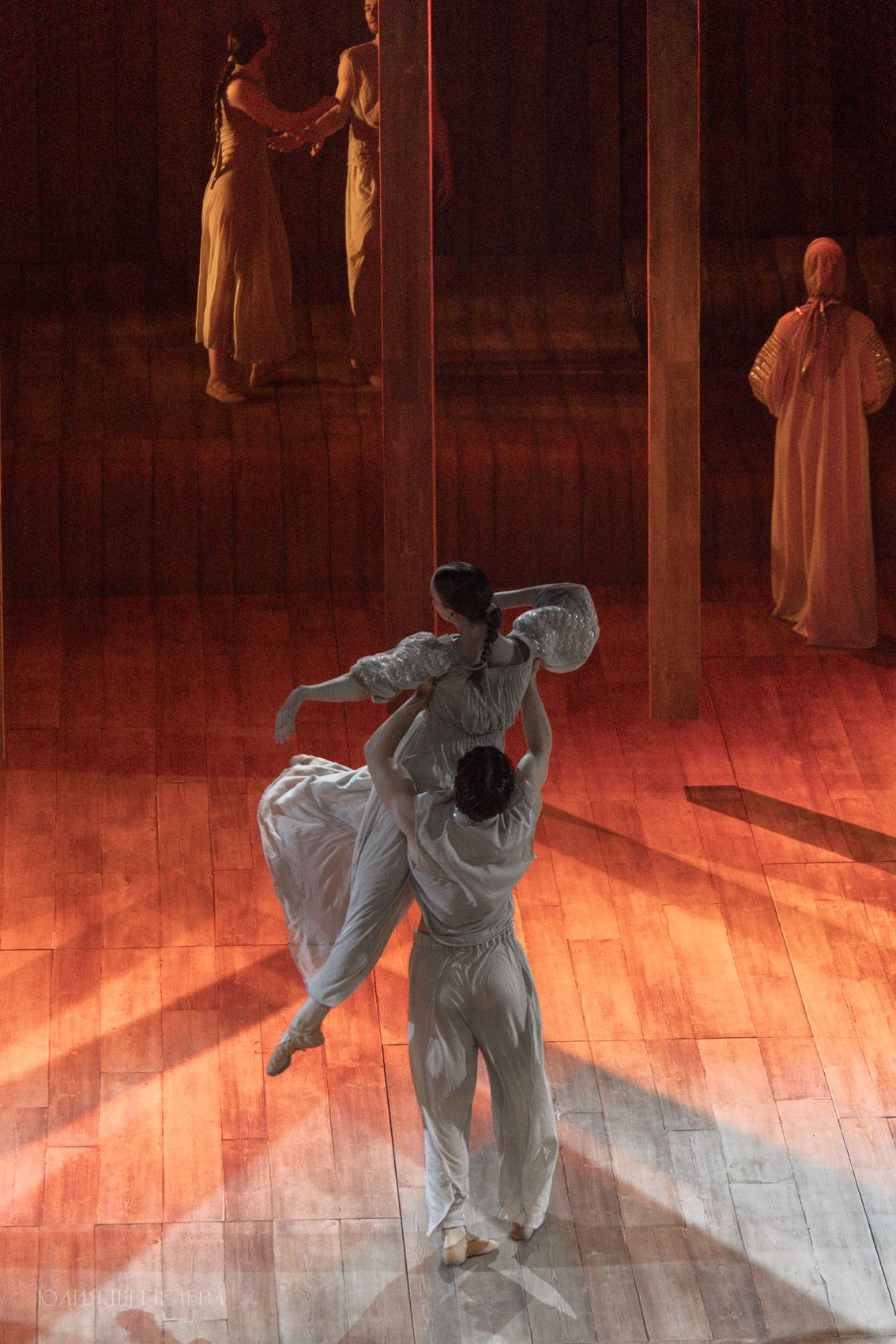 Свадебка. Новая Опера. Детская Конная фотография в Москве Юлия Шепелева