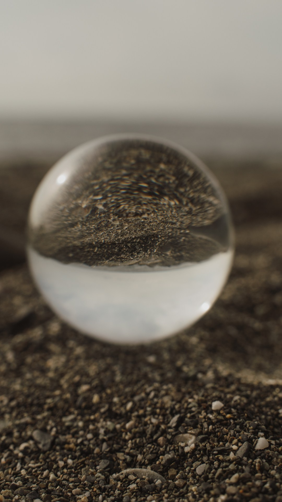 Фотография детали в виде призма шара