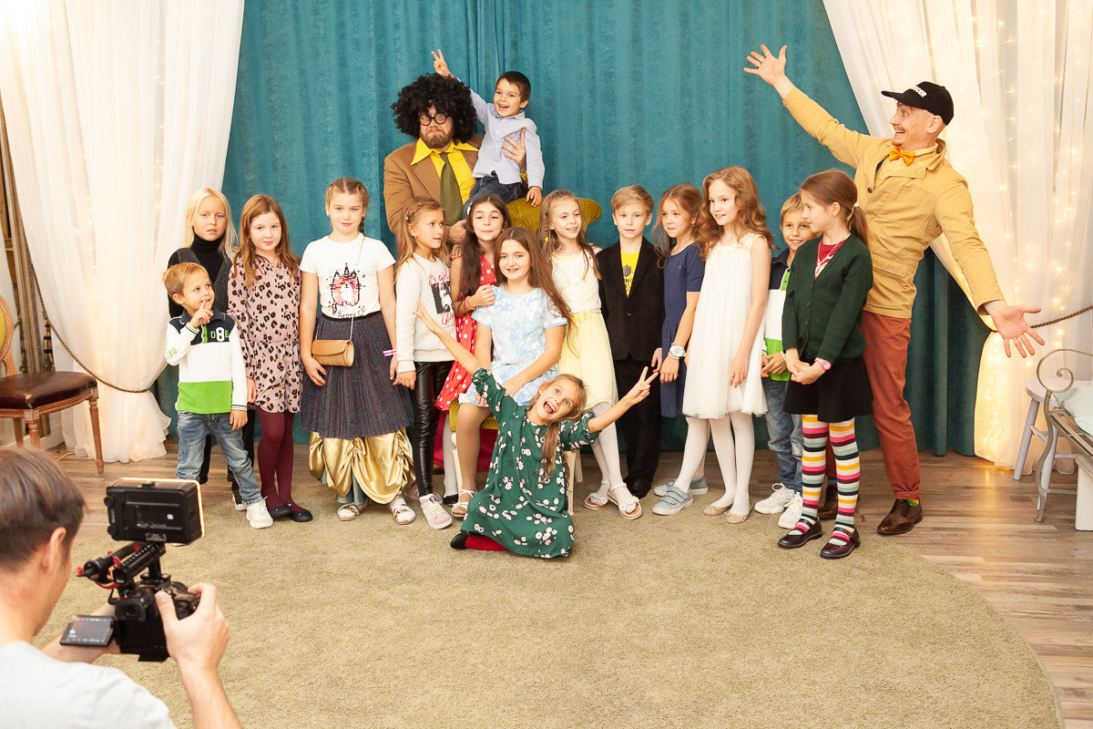 Детский день рождения в Алисин домик. Детский и семейный фотограф в Москве СВАО Екатерина Алалыкина
