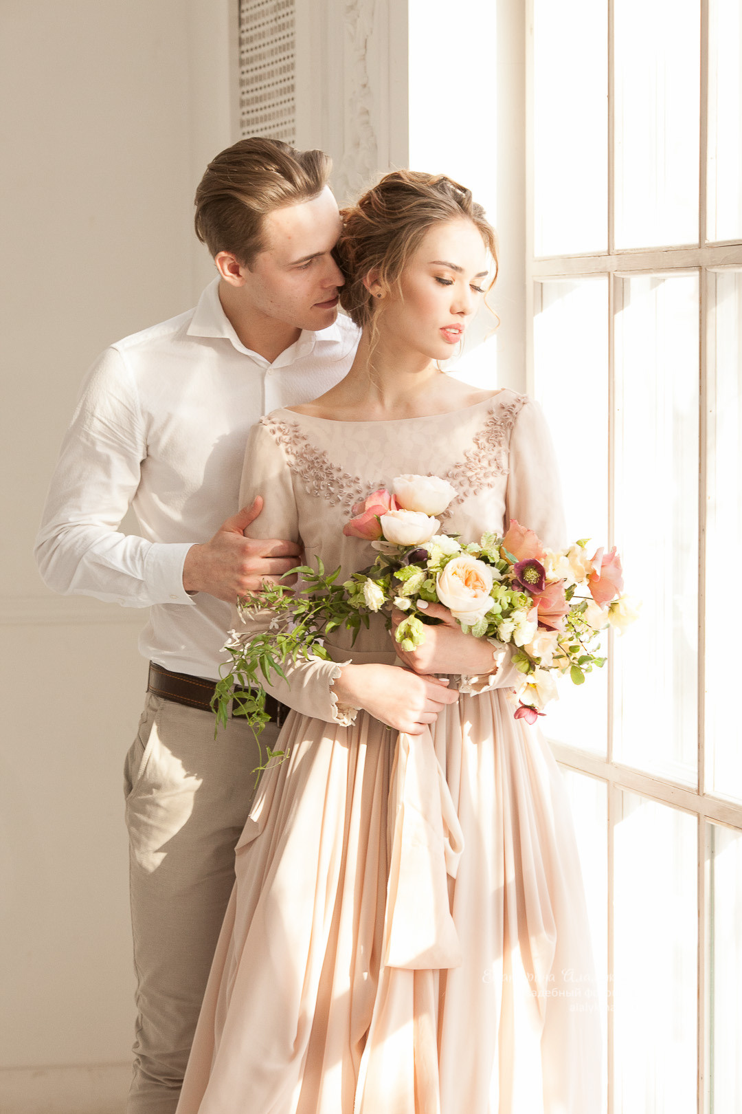 Свадебная фотосессия в студии в Москве. Детский и семейный фотограф в Москве СВАО Екатерина Алалыкина