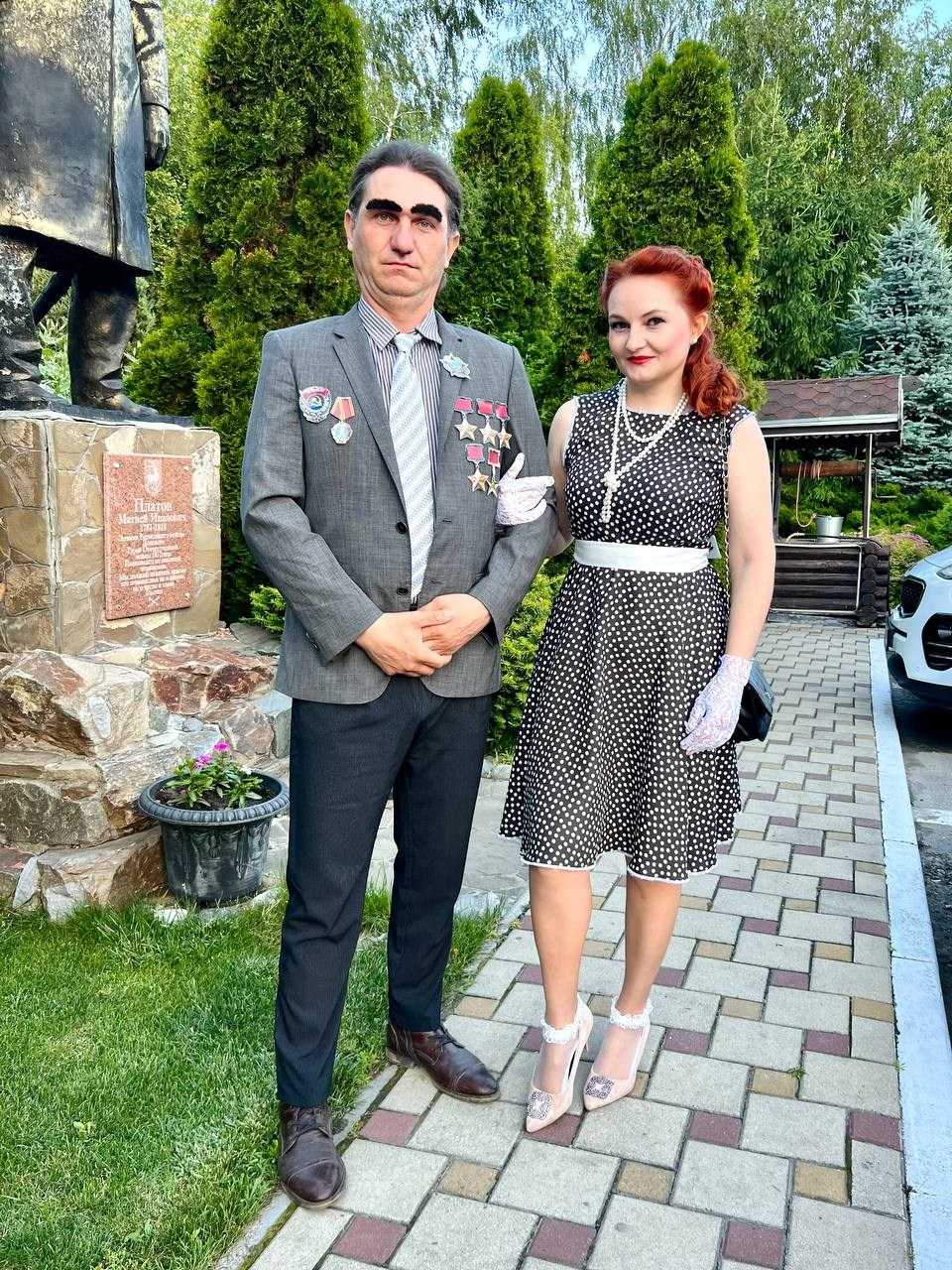 Тематические вечеринки с ведущей Мариной Гребенниковой. Организатор праздников. Ведущая Марина Гребенникова