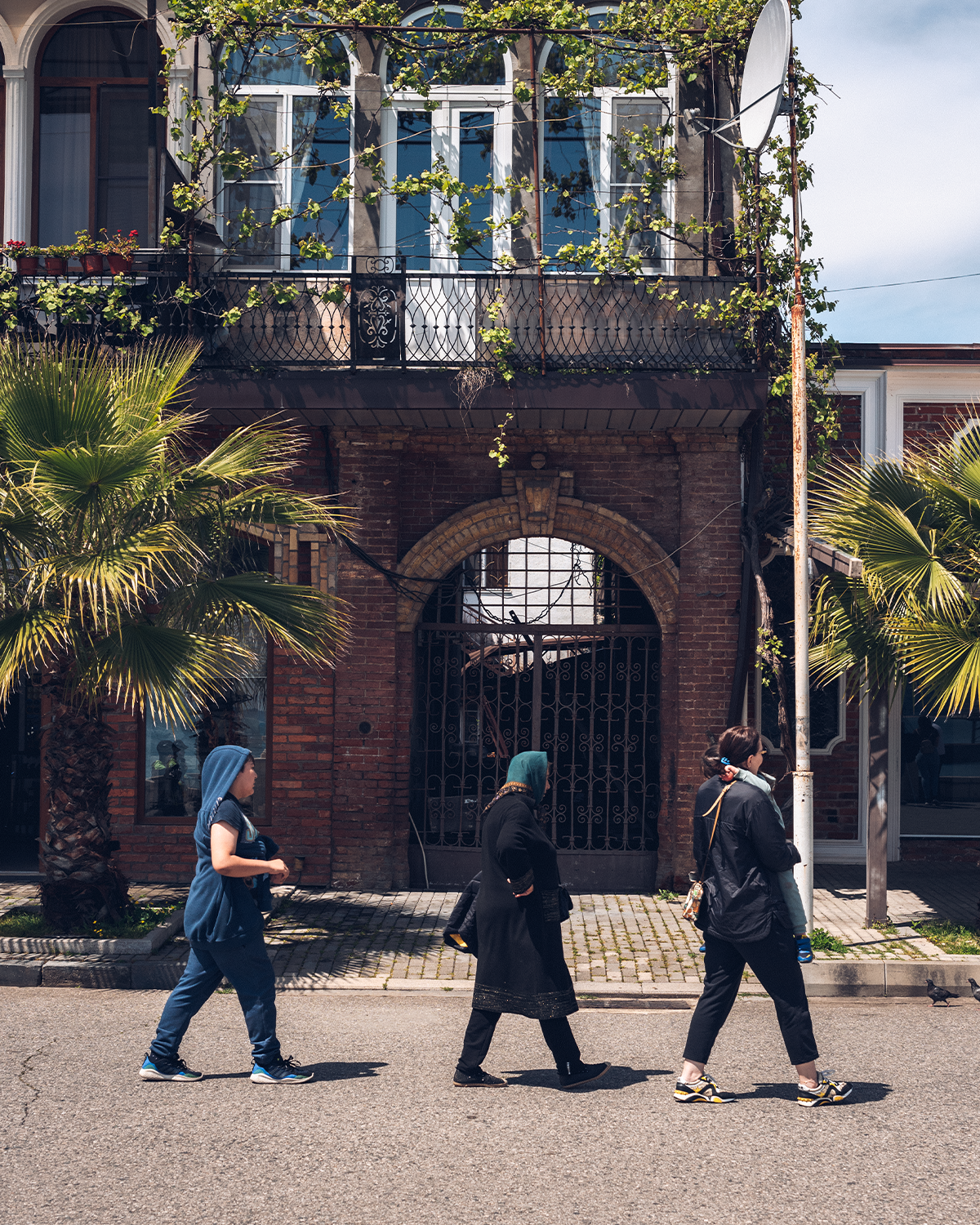 Абхазия в объективе: путешествие рекламного фотографа из Гуанчжоу. Коммерческий и предметный фотограф в Гуанчжоу Коваленко Александр