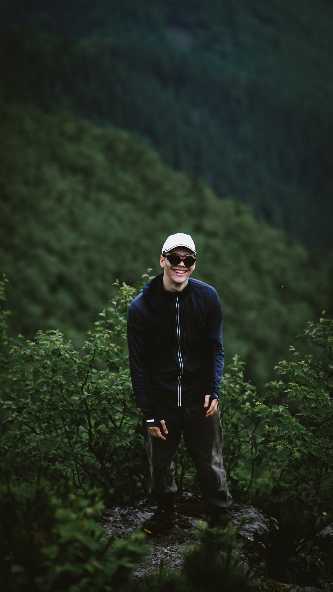 Фотограф в горах. Главная