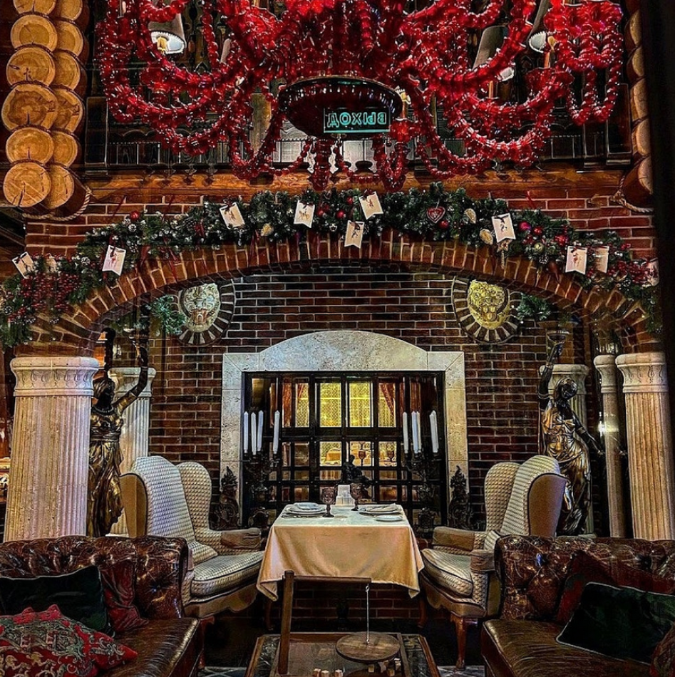 Площадка № 6-2. Свадебный организатор Москва