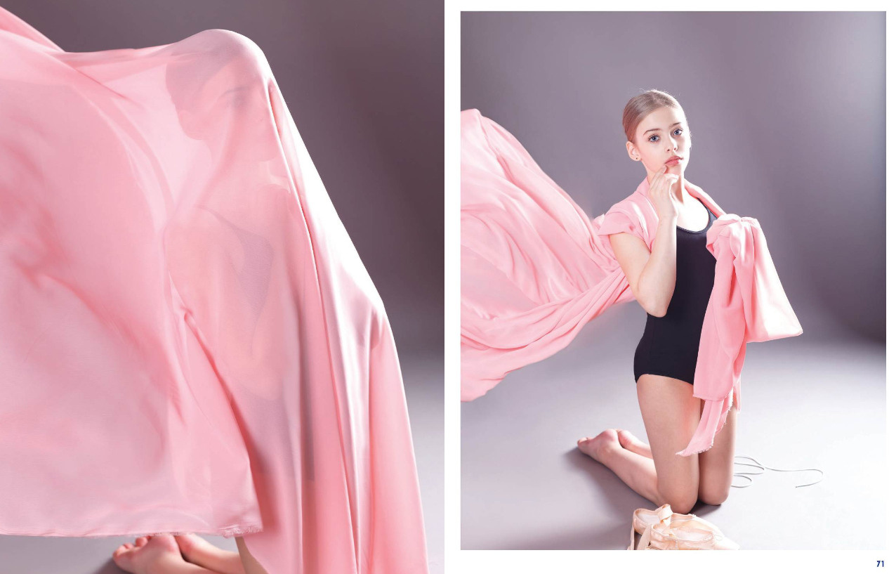 Шикарная детская фотосессия с парящей тканью. Фотограф в Подольске — Мария Бучнева