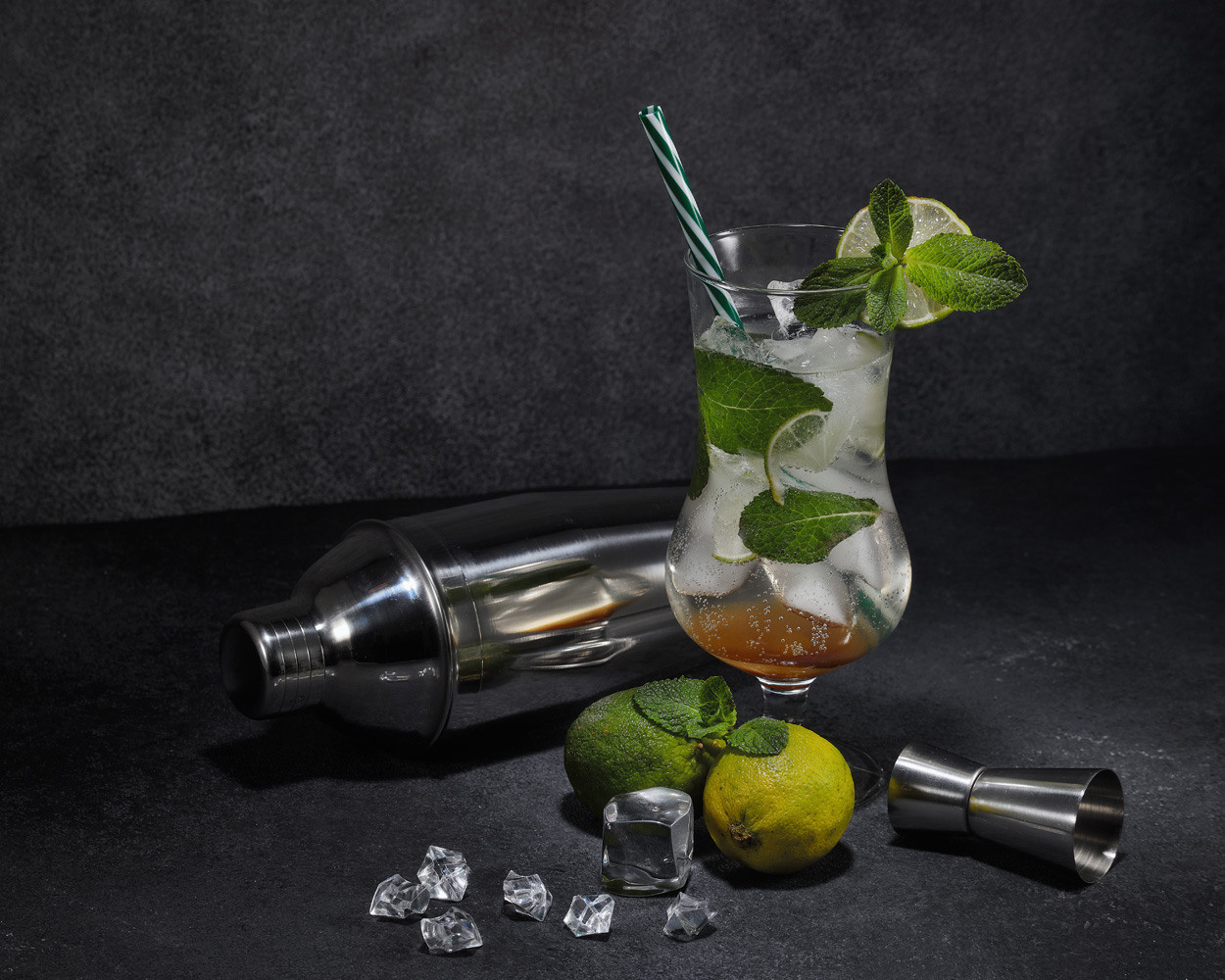 Мохито. Фотосъемка коктейлей для меню бара.
