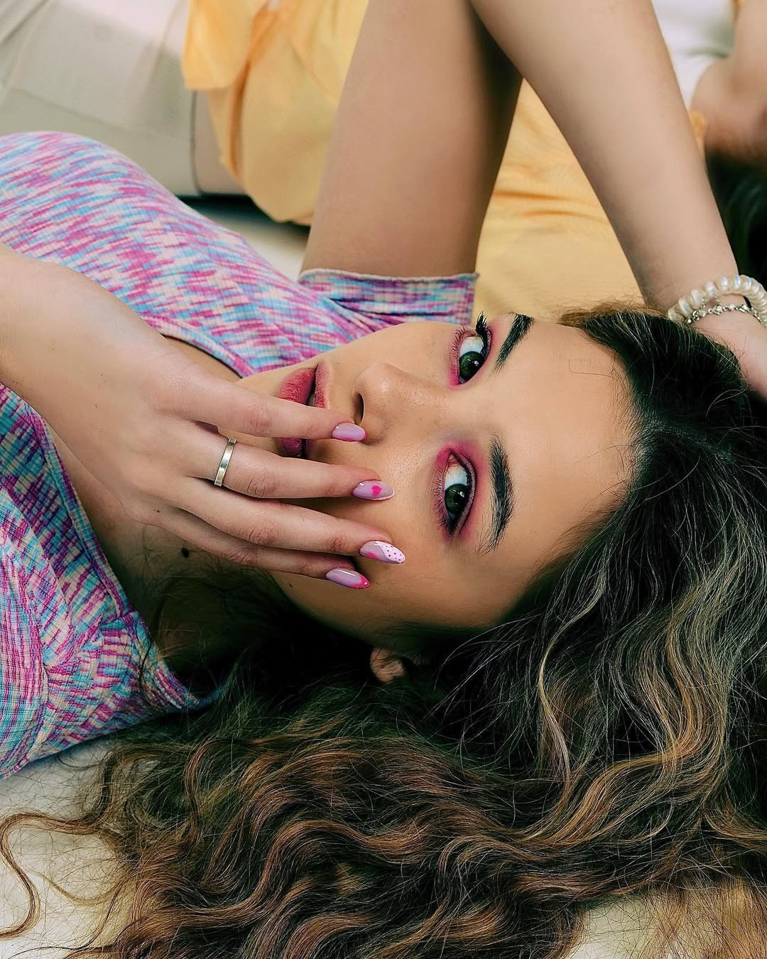 Коммерция. D