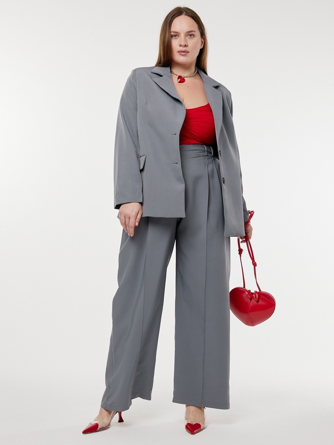 Людмила, 52-54 р-р, 177 рост. KED Production — продакшн из СПб. Создаём фото, видео и контент, который помогает брендам и селлерам продавать больше