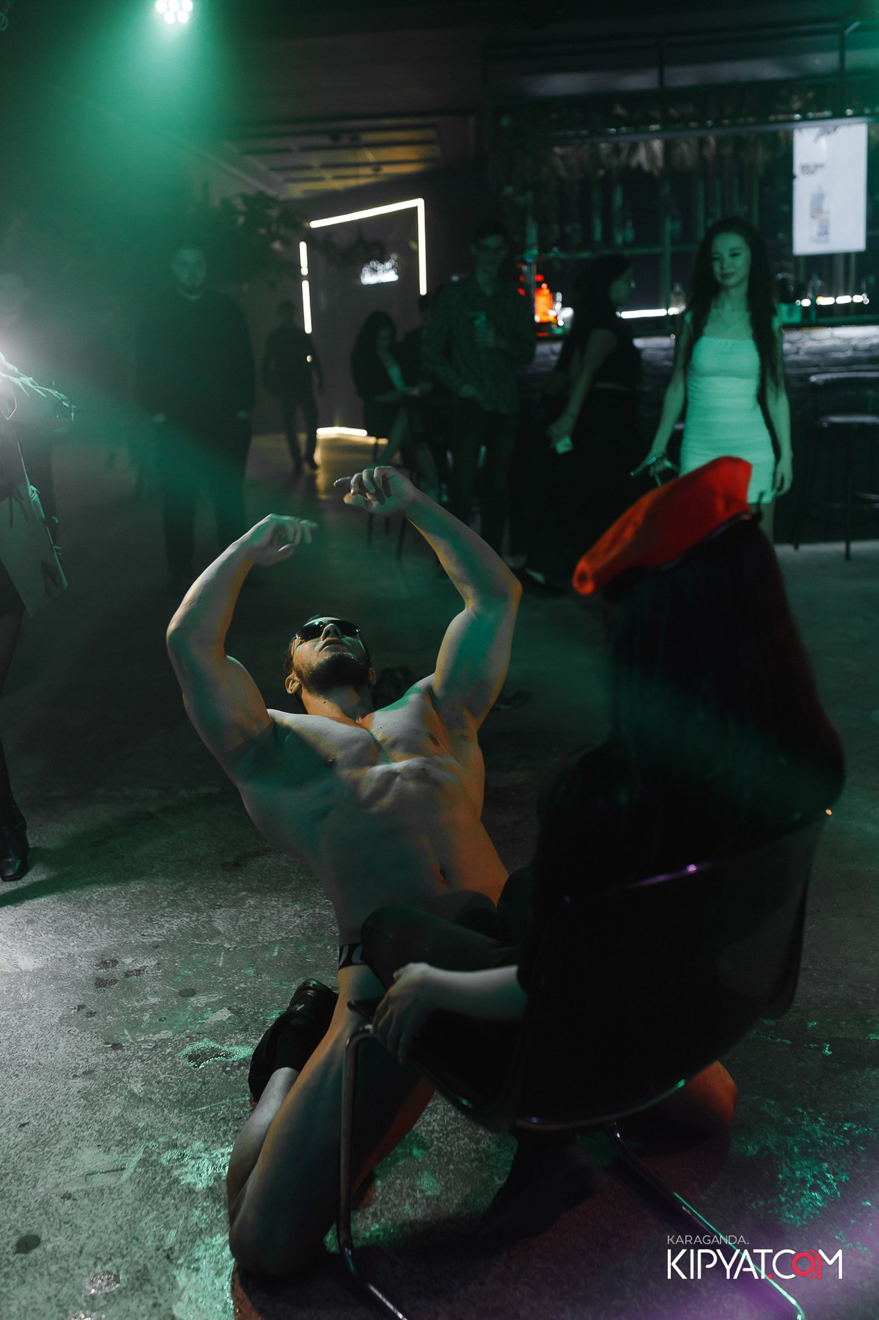 Jungle. Кипятком Караганда