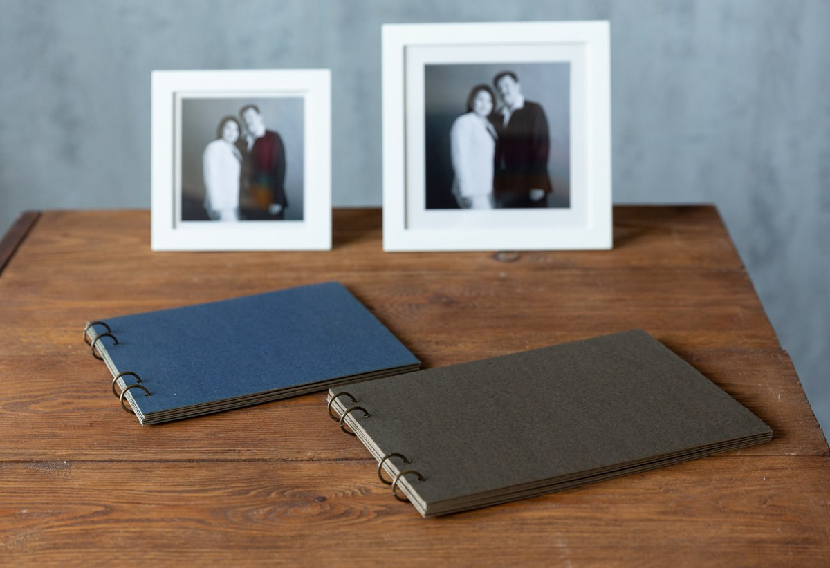 Фотоальбомы и фоторамки. Фотостудия Алматы. Семейная и детская фотостудия Family studio.Фотограф Алматы