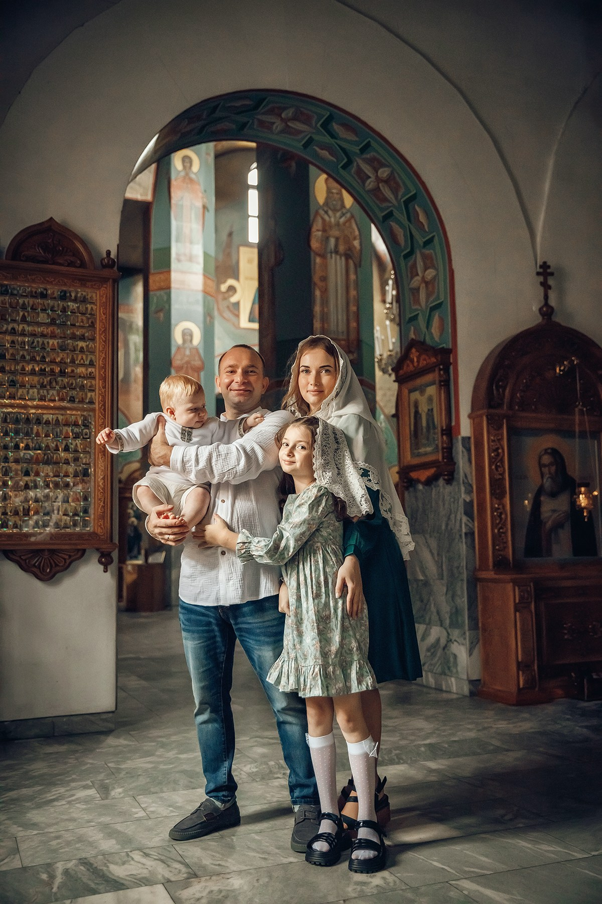 Фотосессия крещений - Портфолио Елены Арди. Фотограф на крещение и венчание в Самаре и Тольятти Елена Арди